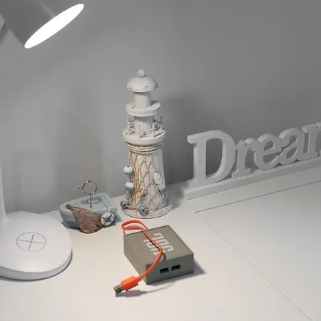 Del By Locap Group